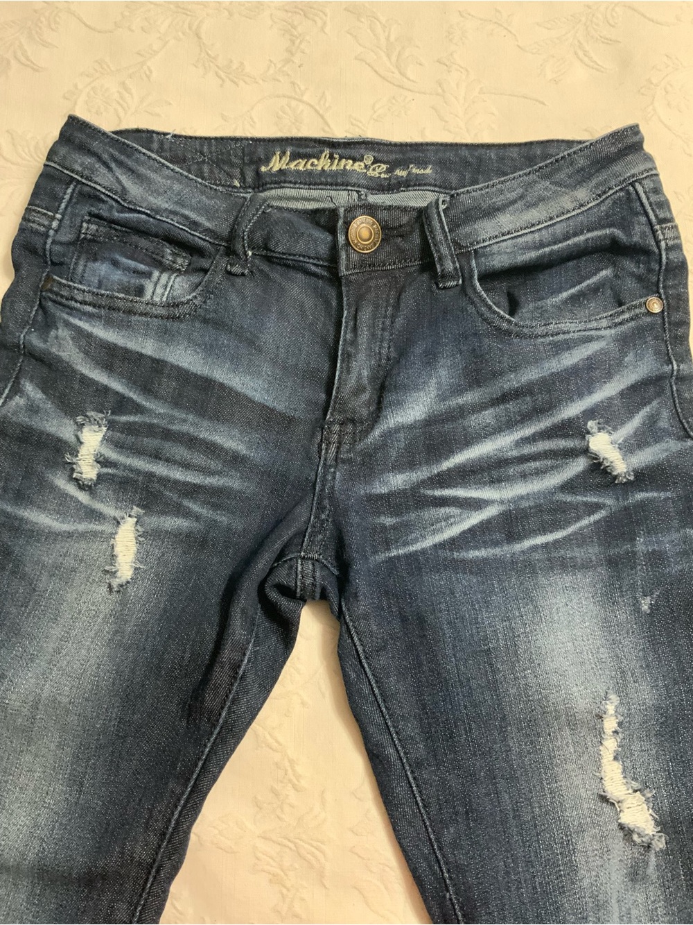 Machine Women's Indigo Distressed and Ripped Skinny Jeans, size 5 Streetwear